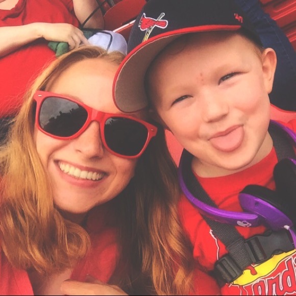 Meet Your Posher! - Picture 3 of 8